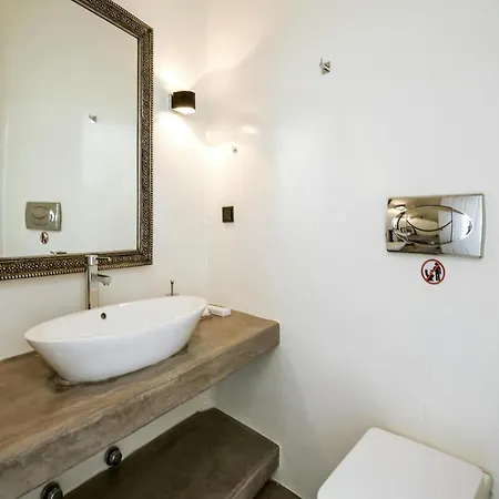 فيلة Unique Cycladic With Pool