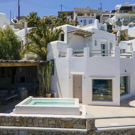 Unique Cycladic With Pool Psarrou
