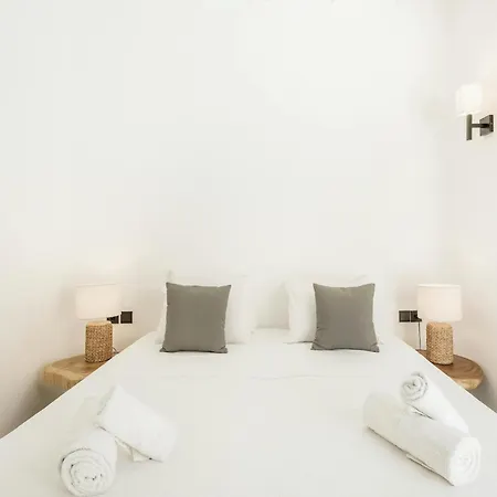 Unique Cycladic With Pool فيلة
